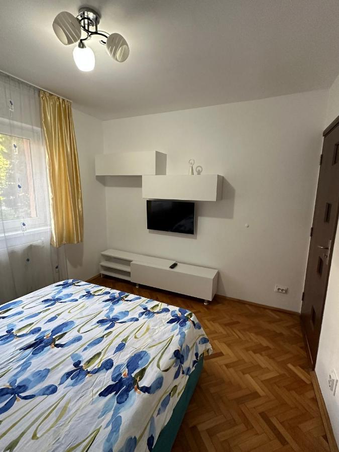 Apartament Untold Apartment Турда Екстериор снимка