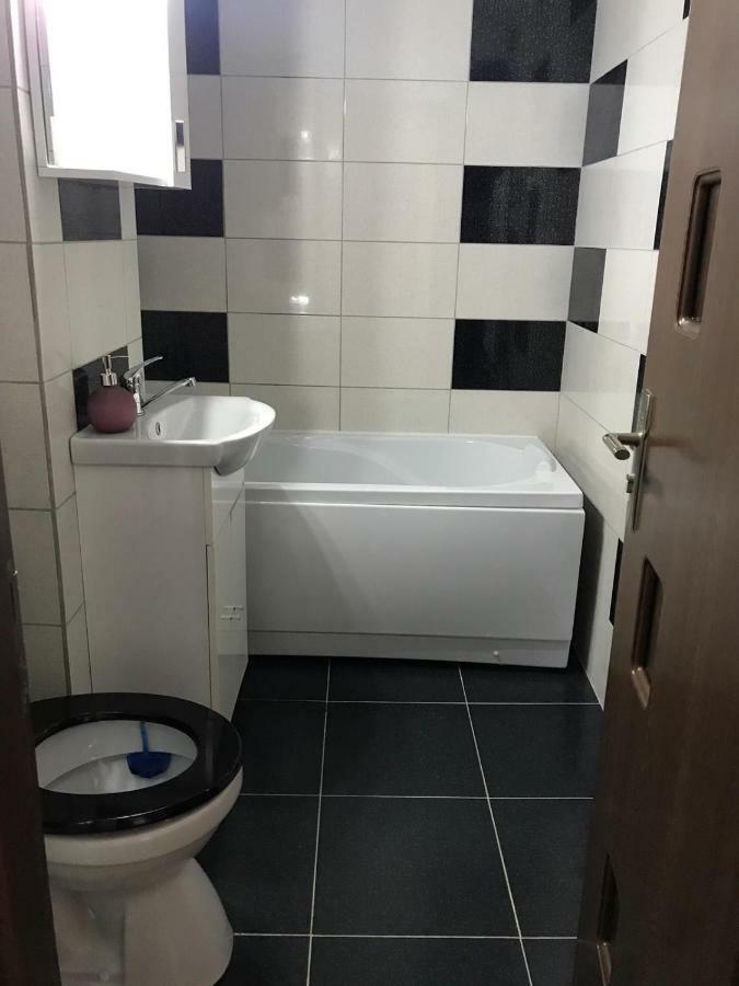 Apartament Untold Apartment Турда Екстериор снимка